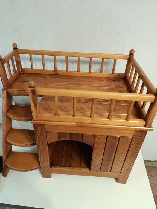 Продам домик для кошек и собак