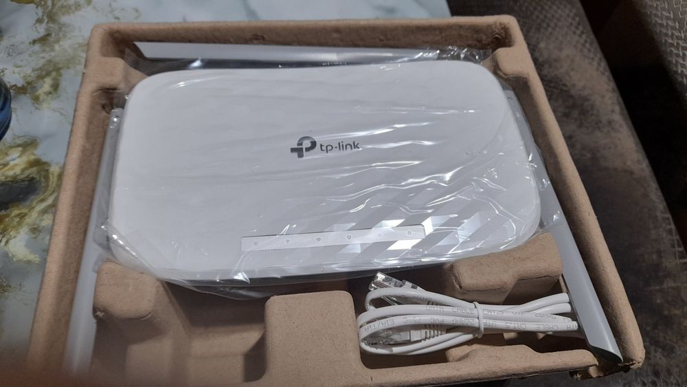 Продам роутер вай фай