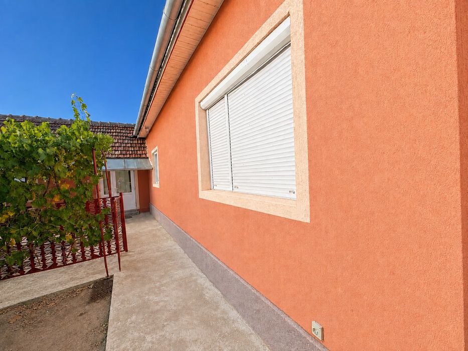 Casa de vanzare in Curtici judetul Arad