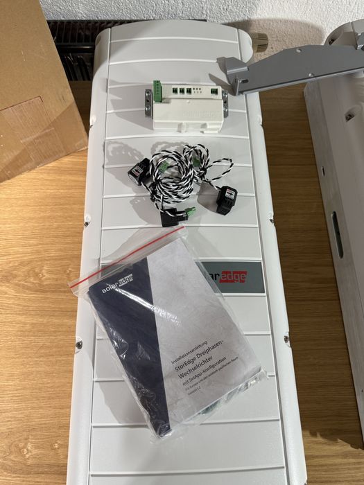 Invertor trifazat 3x Solaredge RWS Hybrid 10kw 8kw 7kw hibrid trifazic