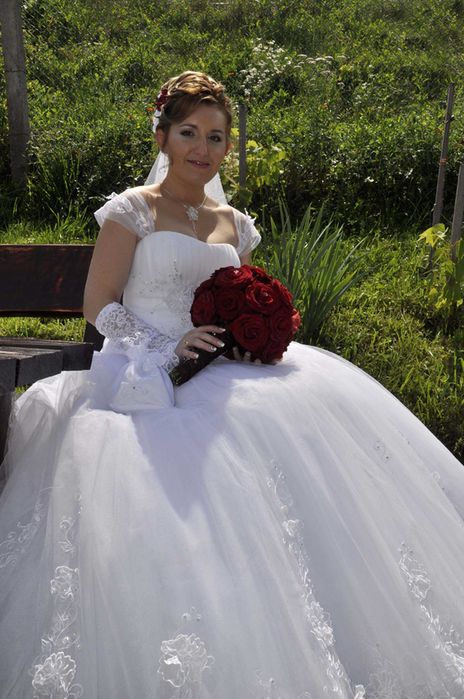 Rochie mireasa printesa