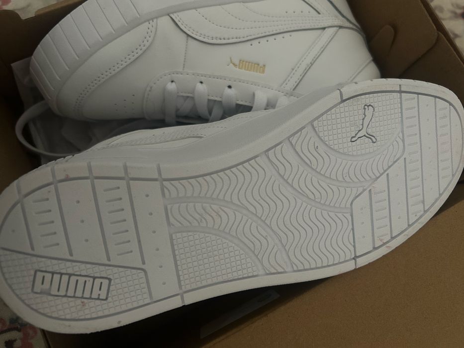 Дамски маратонки Puma Carina Mia mid