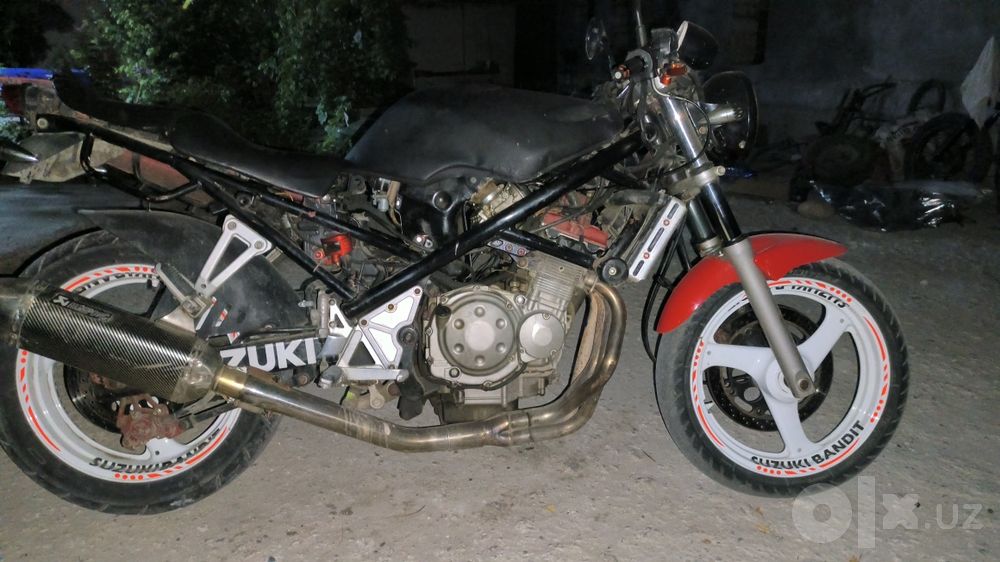 Suzuki bandit 250