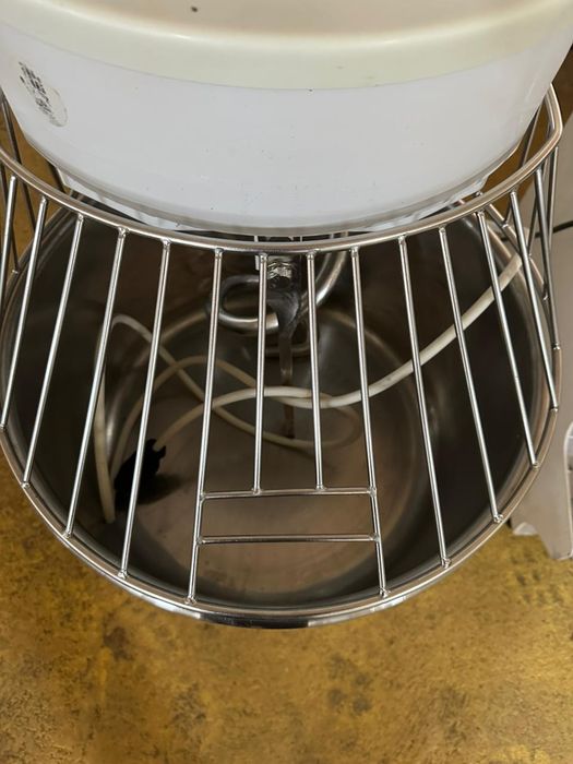 Тестомес, тестомес на 50л,миксер