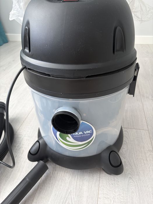 Продам мощный пылесос