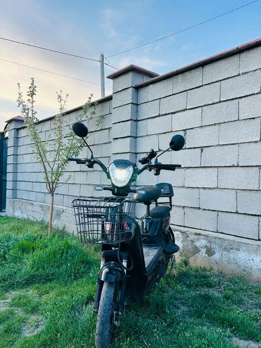 Ск8 Нахаду жүріп тұр