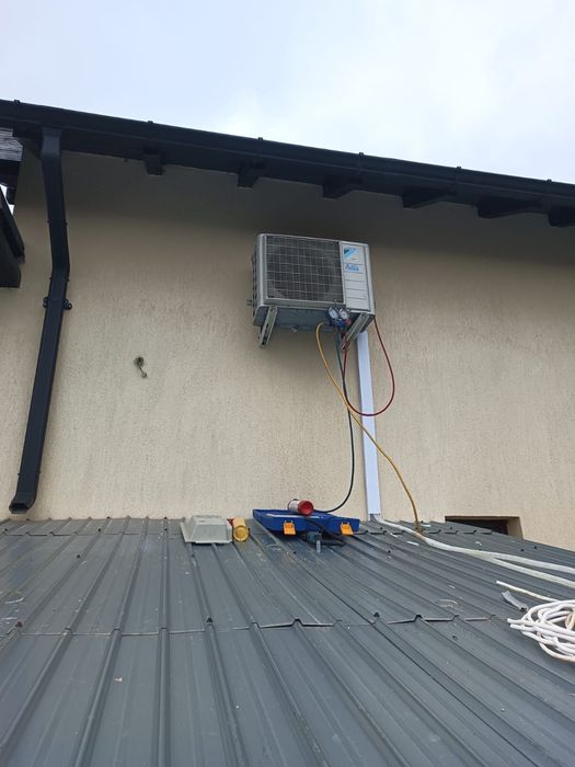 Montaj Aer Conditionat, incarcare cu freon, igienizare si reparatii