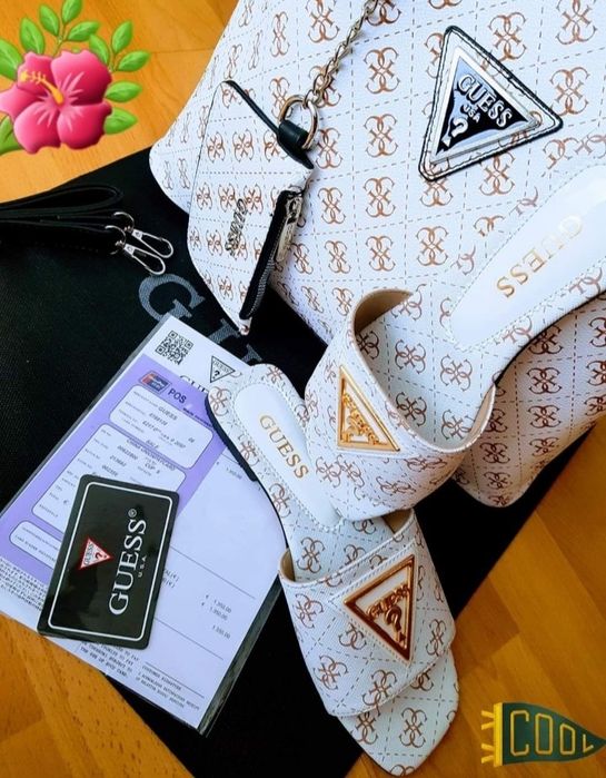 Set papuci+geanta,logo metalic, saculet, etichetă