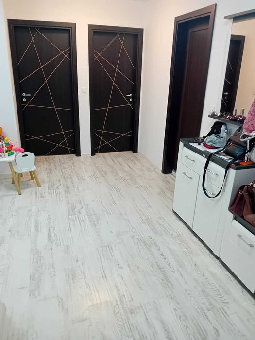 Продава се Тристаен апартамент в Стара Загора, Железник - изток - 136 кв.м за 1236 €/кв.м - Снимка #6