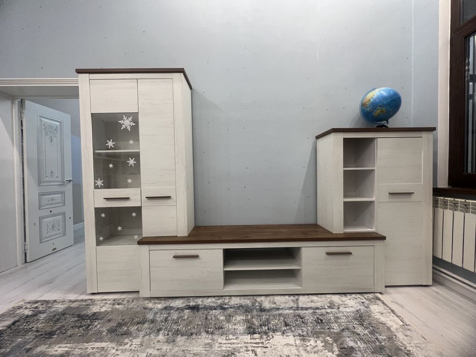 Стенка под телевизор