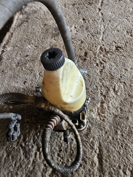 Pompa Servodirectie Opel Astra H TRW 1.8 Benzina Z18XER din 2007