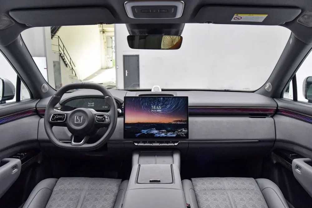 Zeekr 7x 705 AWD pod zakaz