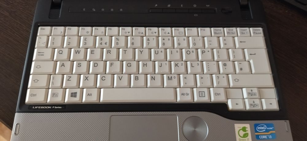 Ноутбук Fujitsu lifebook i3-3110m/8gb/256gb ssd