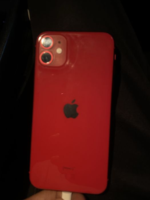 Iphone 11 Б/У все работает писать вп