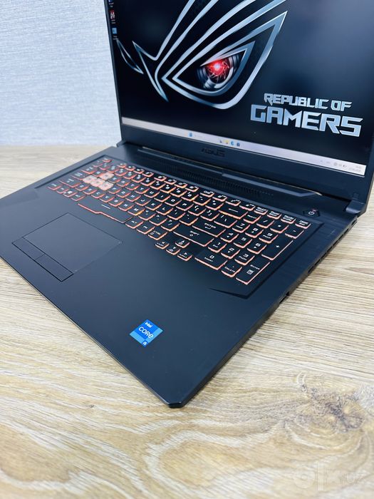 ASUS TUF F17 Core i5-12 Ядер+RTX3050Ti большой 17 дюйм экран