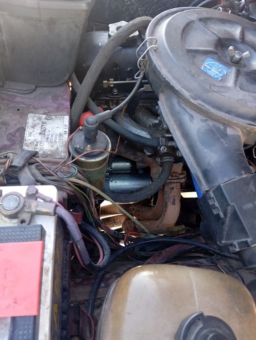 Нива. 2113 год 2001