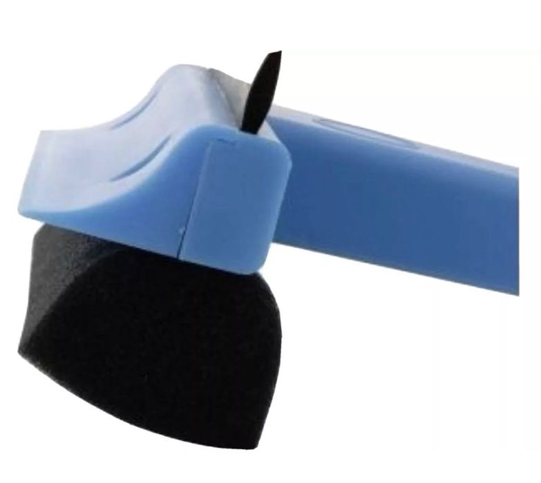 3 в 1 Стъргалка за Лед Чистачка и Гъба за Автомобили