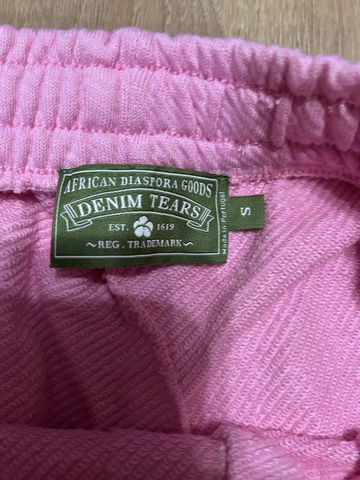 Denim Tears      .