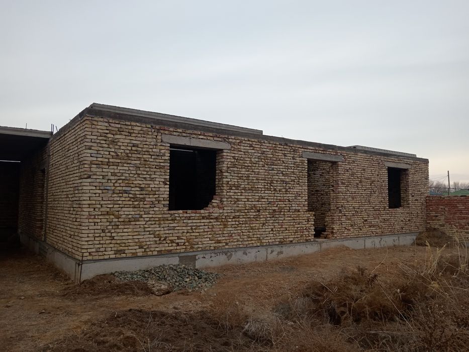 ХАНТОРЕ  бетте шала питкен жай сатылады