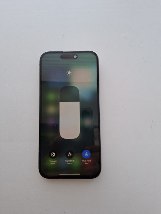 IPhone 15 Pro в идеальном состоянии