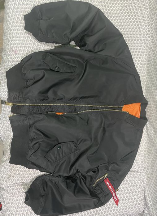 Бомбер Alpha Industries