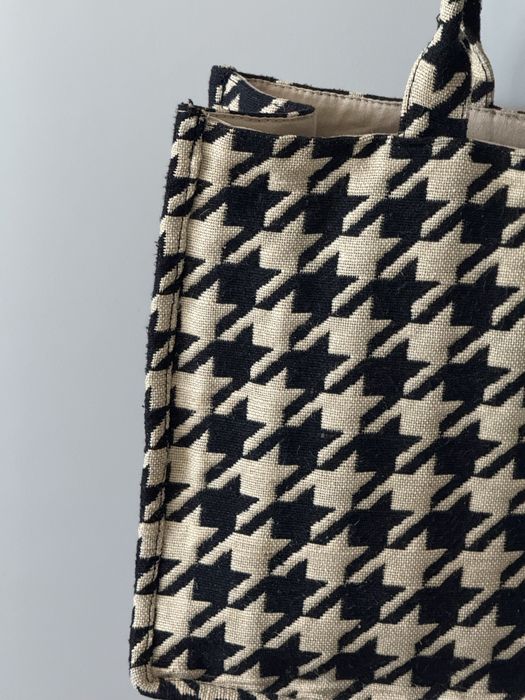 Стильная сумка универсальная