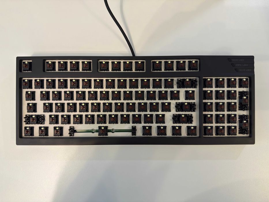 Механична клавиатура Cooler Master MasterKeys Pro M White LED с Cherry MX Brown суичове