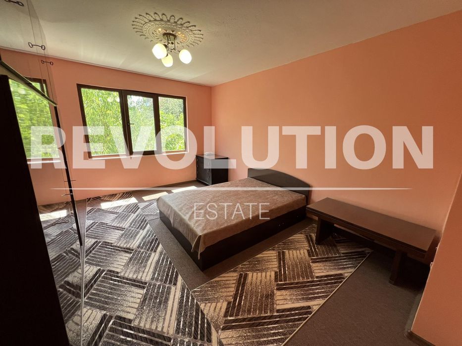 Дава се под наем Етаж от къща в Варна, Виница - 125 кв.м за 450 € - Снимка #1