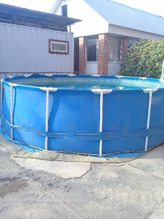 Продам дом трех уровневый