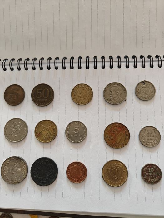 Стари пари- монети икнижни