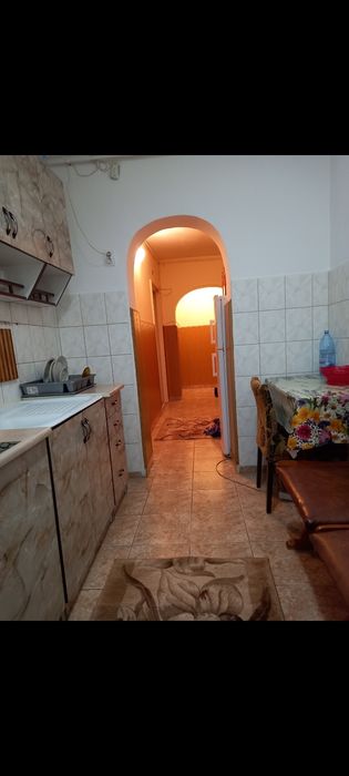 Apartamen de închiriat