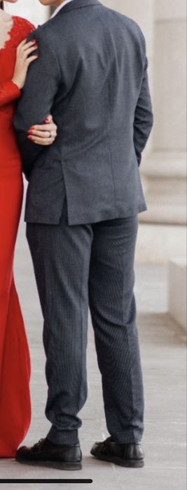 Продам мужской костюм