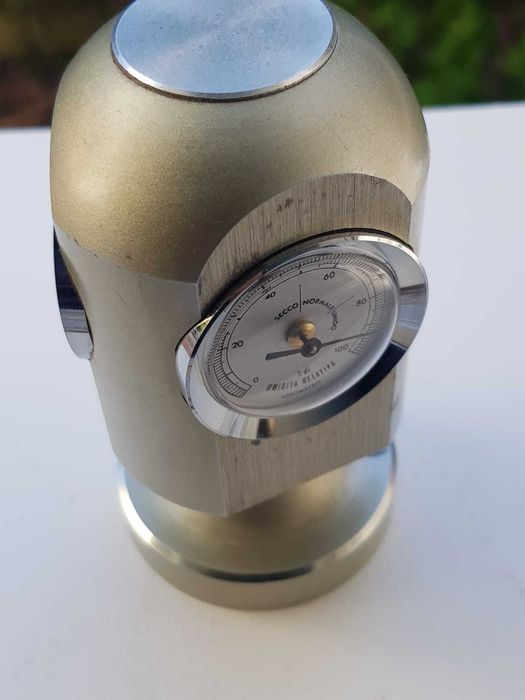 Statie vintage meteo Gienpy