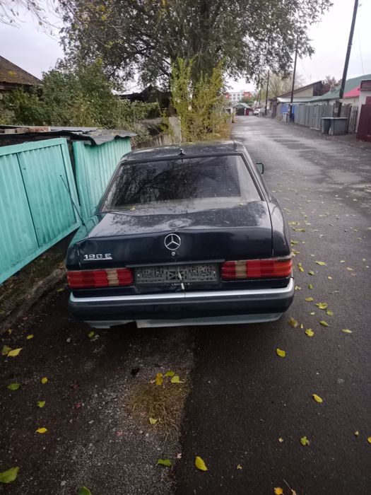 Продам Мерседес Е 190