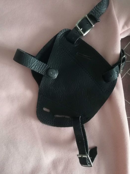 НОВ кобур за рамо с противоплъзгаща подплата