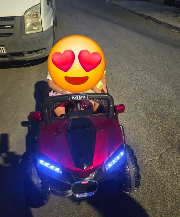 Акумулаторен джип детски