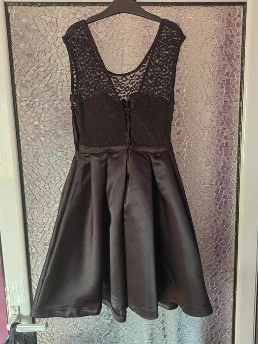 Официална рокля, черен цвят, S - размер