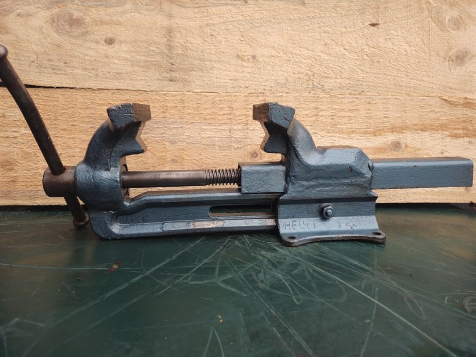 Menghină Heuer Front 135mm stare ca nouă