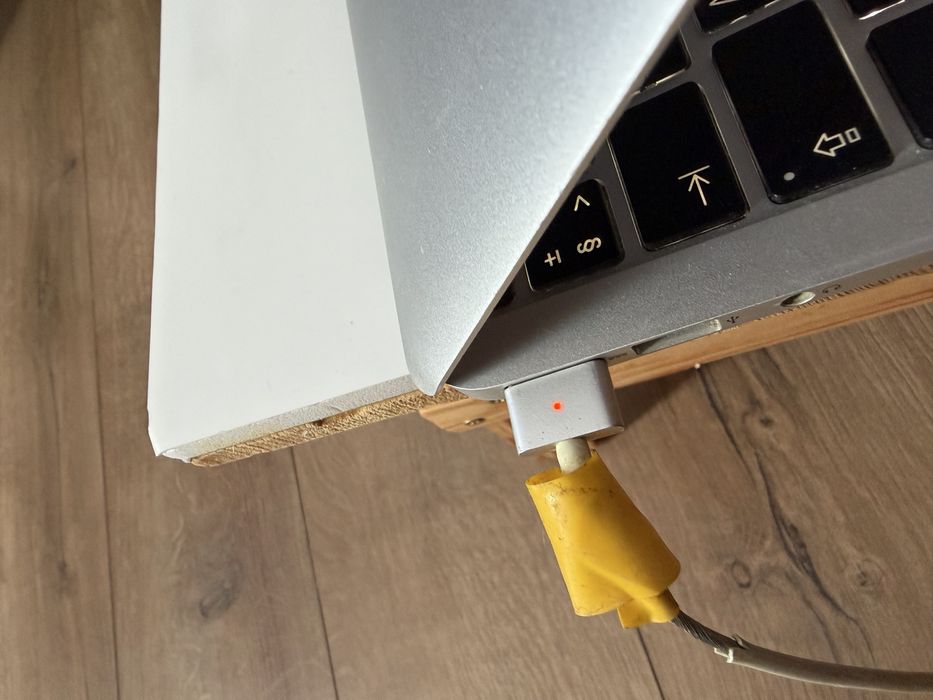 MacBook Air 11 early 2014