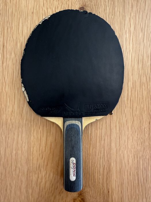 Paletă de tenis de masă