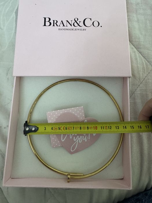 Колие от стомана