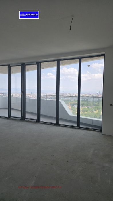 Продава се Многостаен апартамент в София, Кръстова вада - 227 кв.м за 1756 €/кв.м - Снимка #2