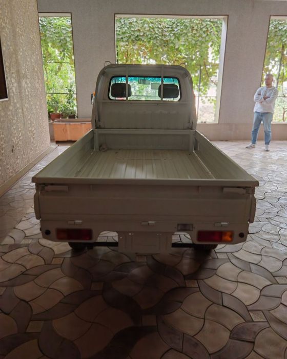 Labo 2025 yil Sotiladi