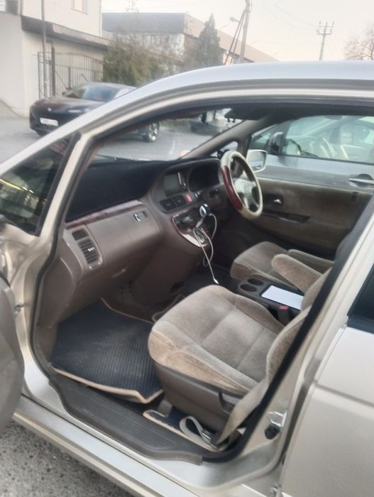 Авто хонда одиссеи