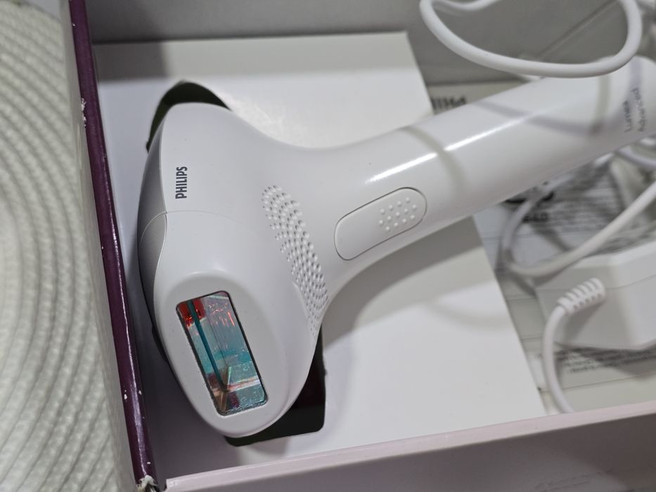 Фотоeпилатор Philips lumea advanced