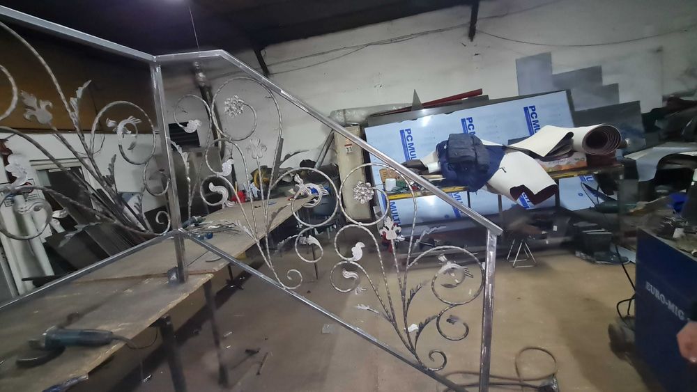 Garduri  Fier Forjat