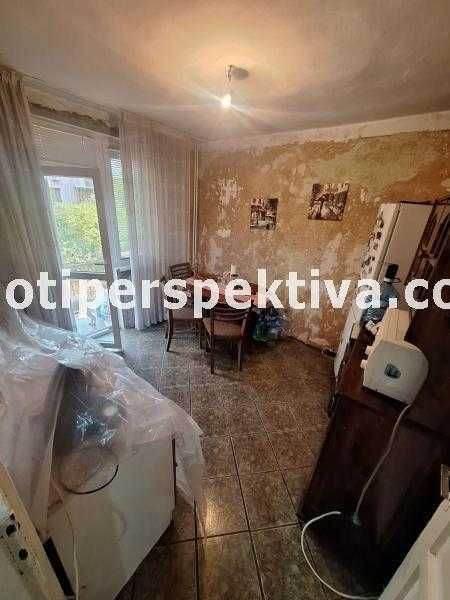 Продава се Двустаен апартамент в Пловдив, Кършияка - 54 кв.м за 916 €/кв.м - Снимка #3