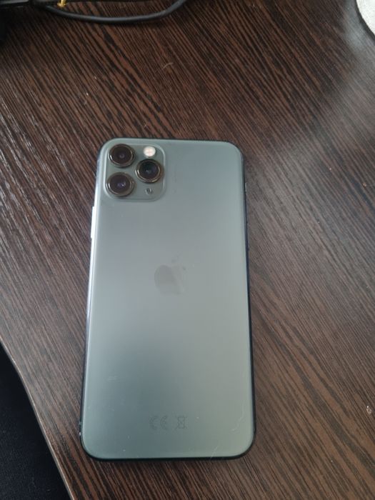 Продам iphone 11 pro 64g