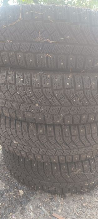 Продам резину viatti 185/65 r15