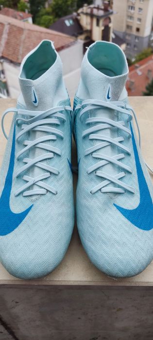 Футболни обувки - бутонки Nike Mercurial Superfly 10 Academy.